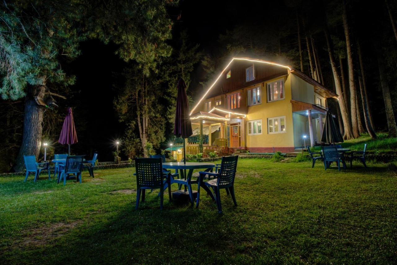 Hotel Little Silver Пахалгам Экстерьер фото