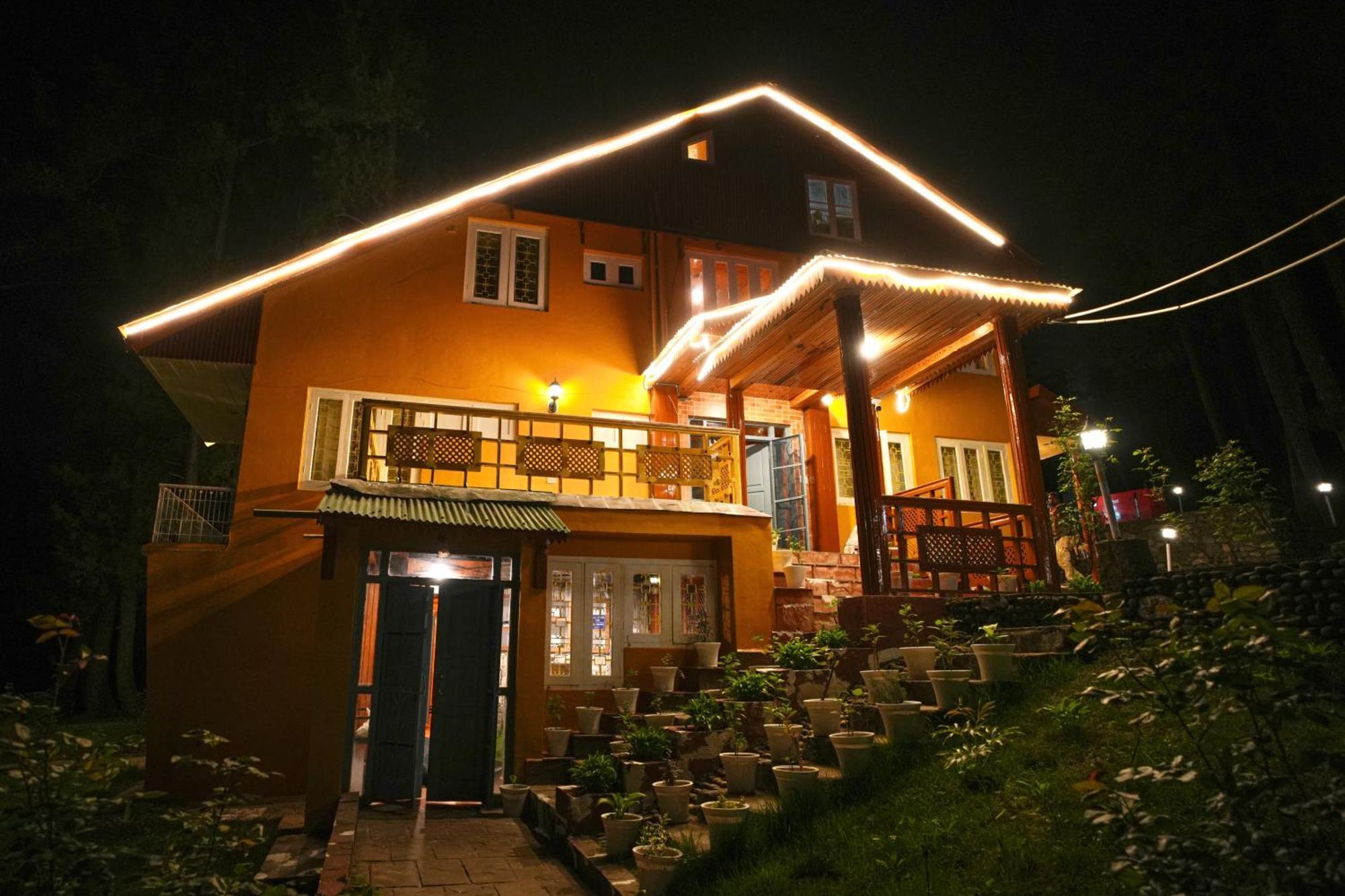 Hotel Little Silver Пахалгам Экстерьер фото