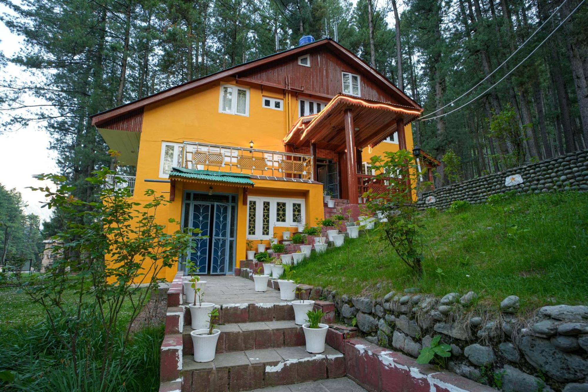 Hotel Little Silver Пахалгам Экстерьер фото