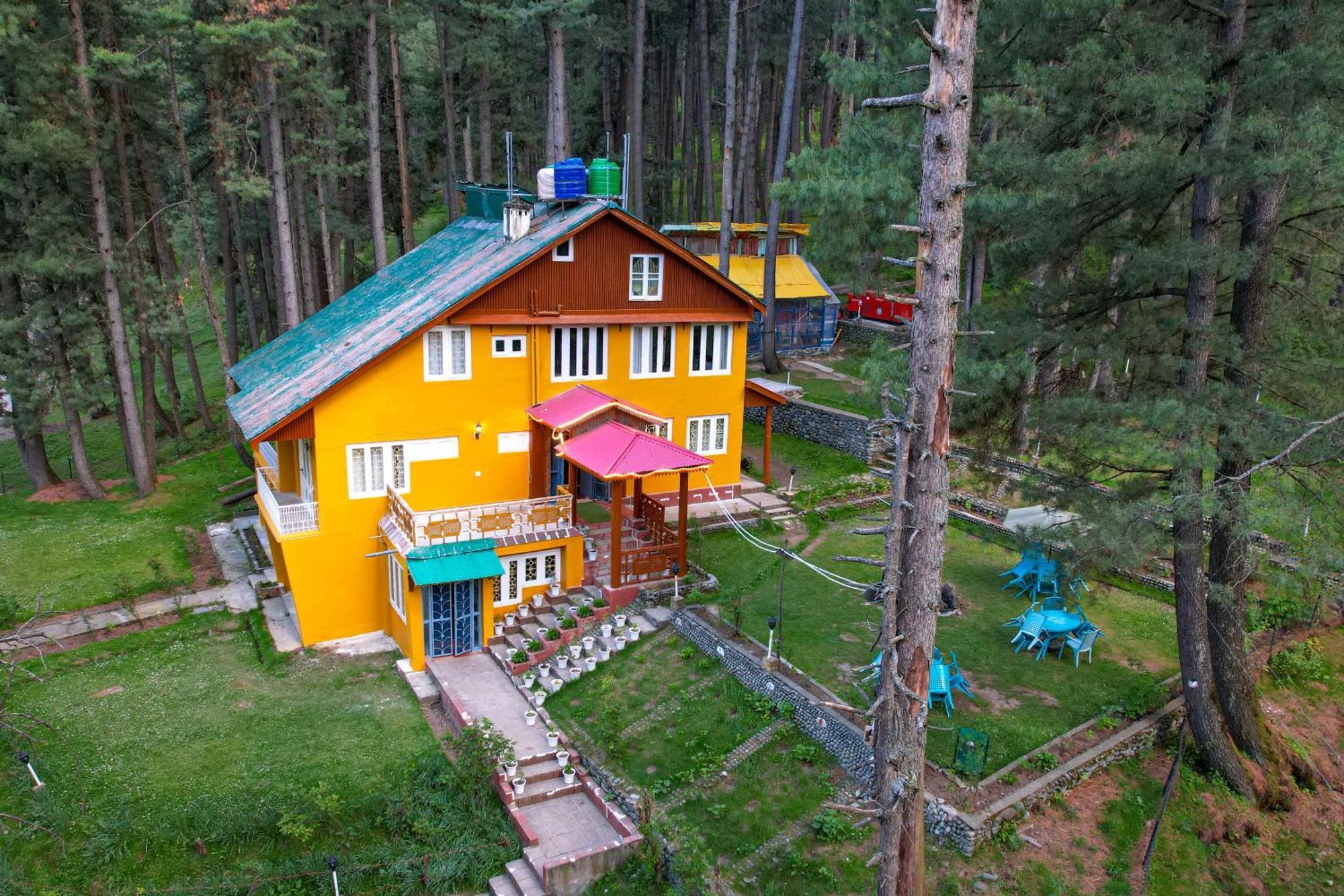 Hotel Little Silver Пахалгам Экстерьер фото
